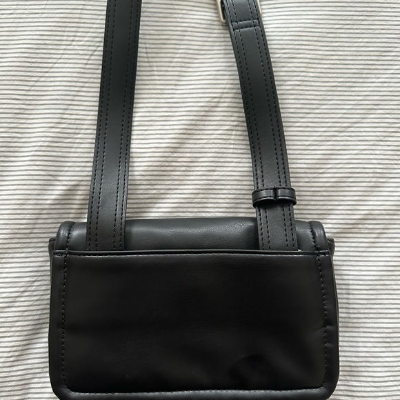 Zara Unisex Crossbody Bag - Picture 2 of 4